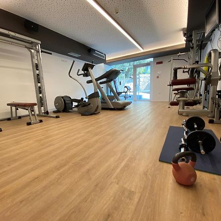 Aktivhotel Santalucia Torbole Sul Garda Esterno foto