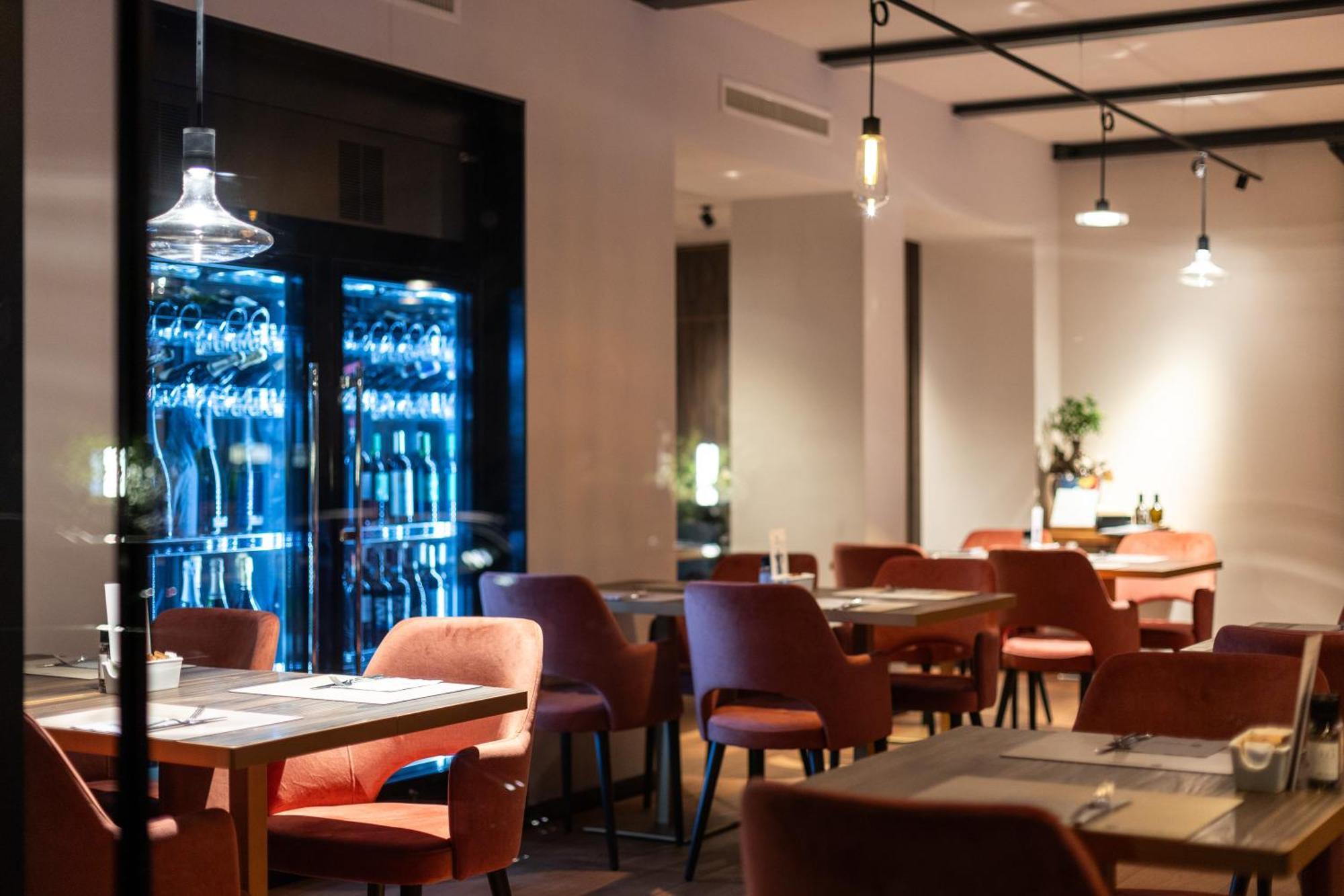 Aktivhotel Santalucia Torbole Sul Garda Esterno foto