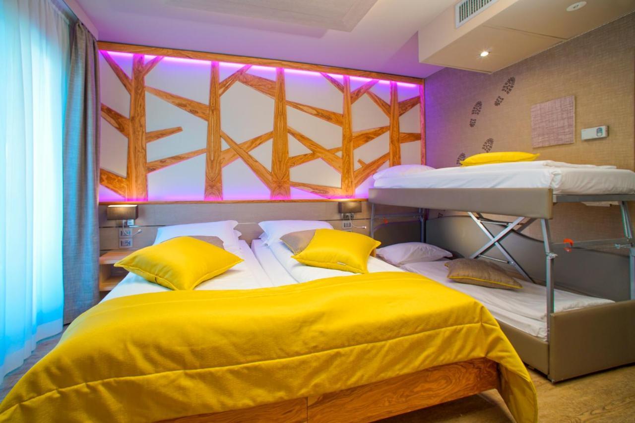 Aktivhotel Santalucia Torbole Sul Garda Esterno foto